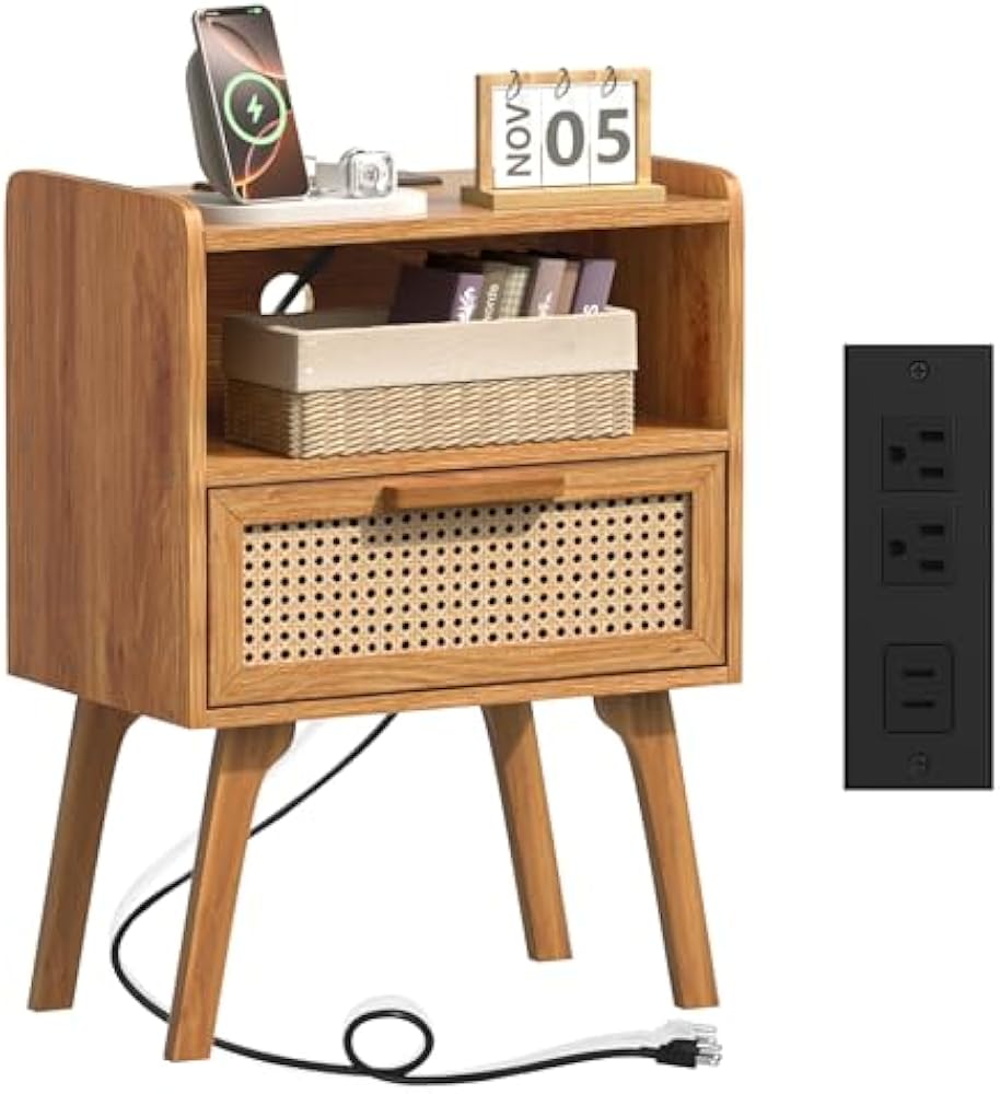 Lerliuo Rattan Nightstand